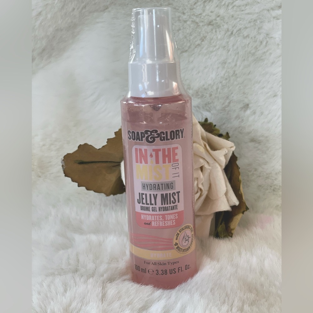 🆕NWT SOAP & GLORY “IN THE MIST OF IT” HYDRATING JELLY MIST. Tones & Refreshes
